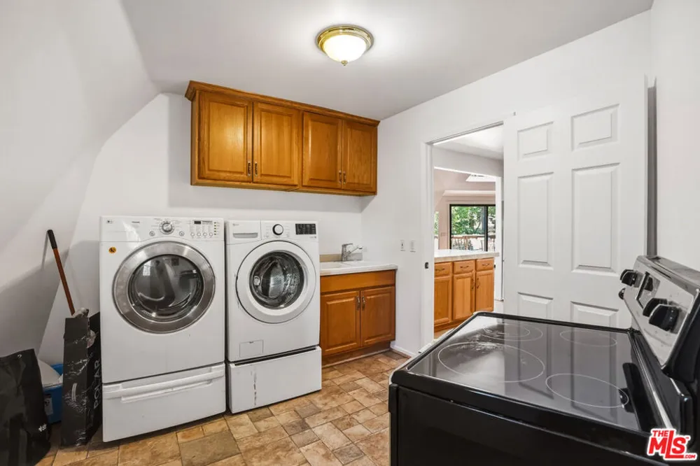 55000 Daryll Road Idyllwild, CA 92549