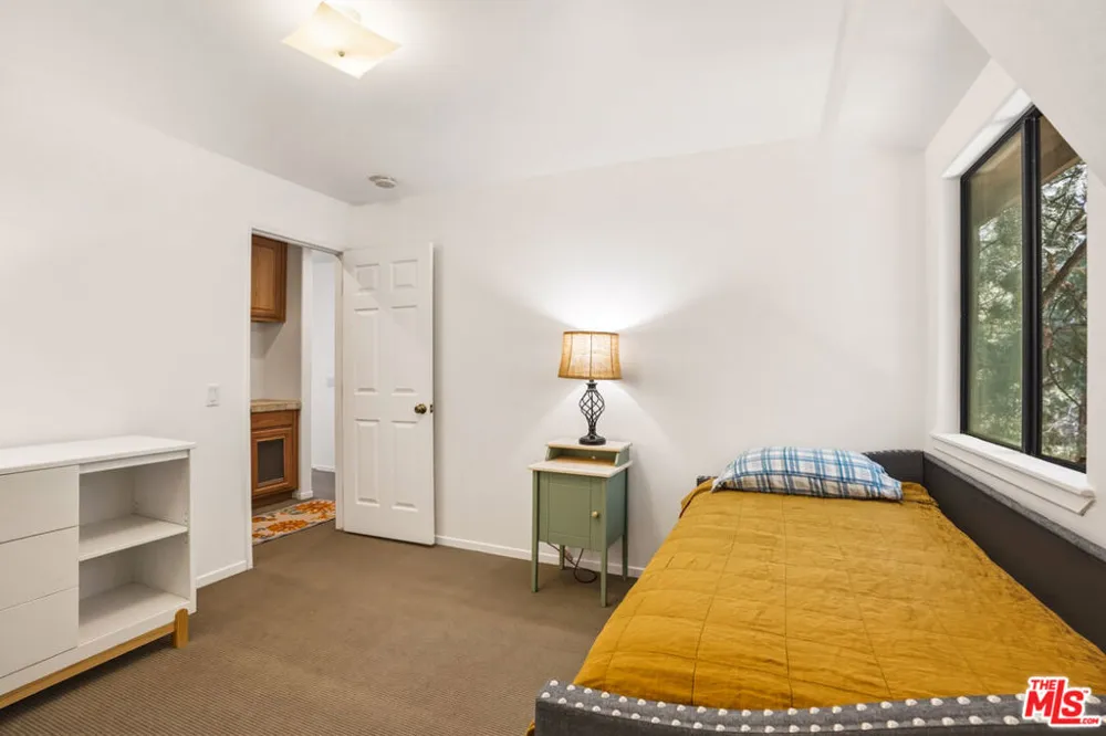 55000 Daryll Road Idyllwild, CA 92549