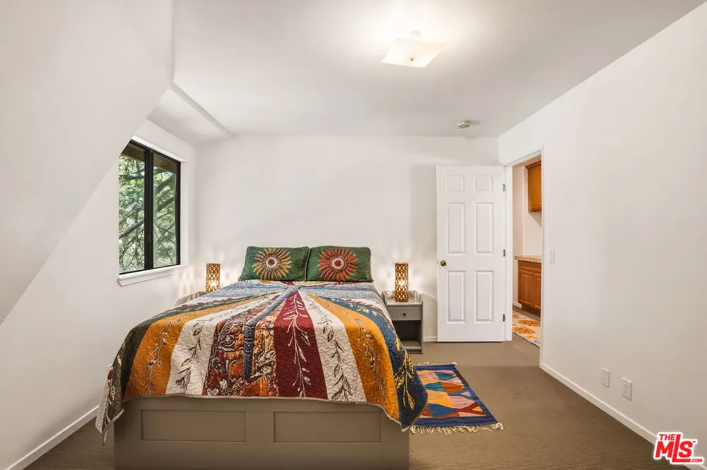 55000 Daryll Road Idyllwild, CA 92549
