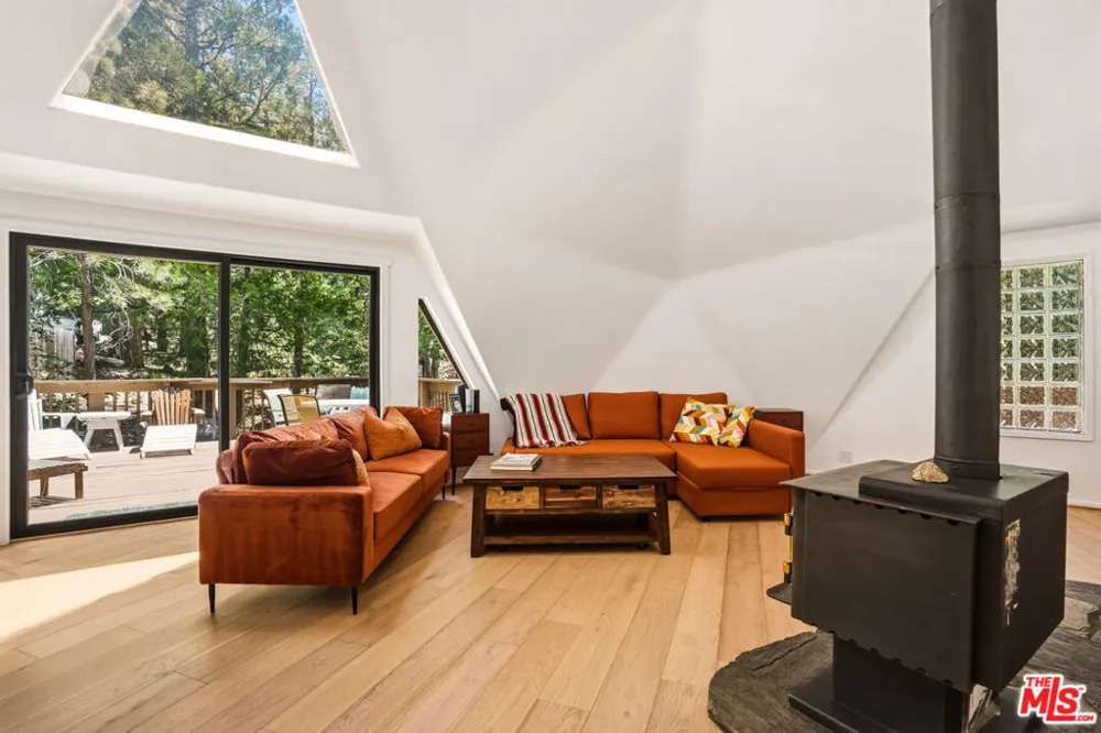 55000 Daryll Road Idyllwild, CA 92549