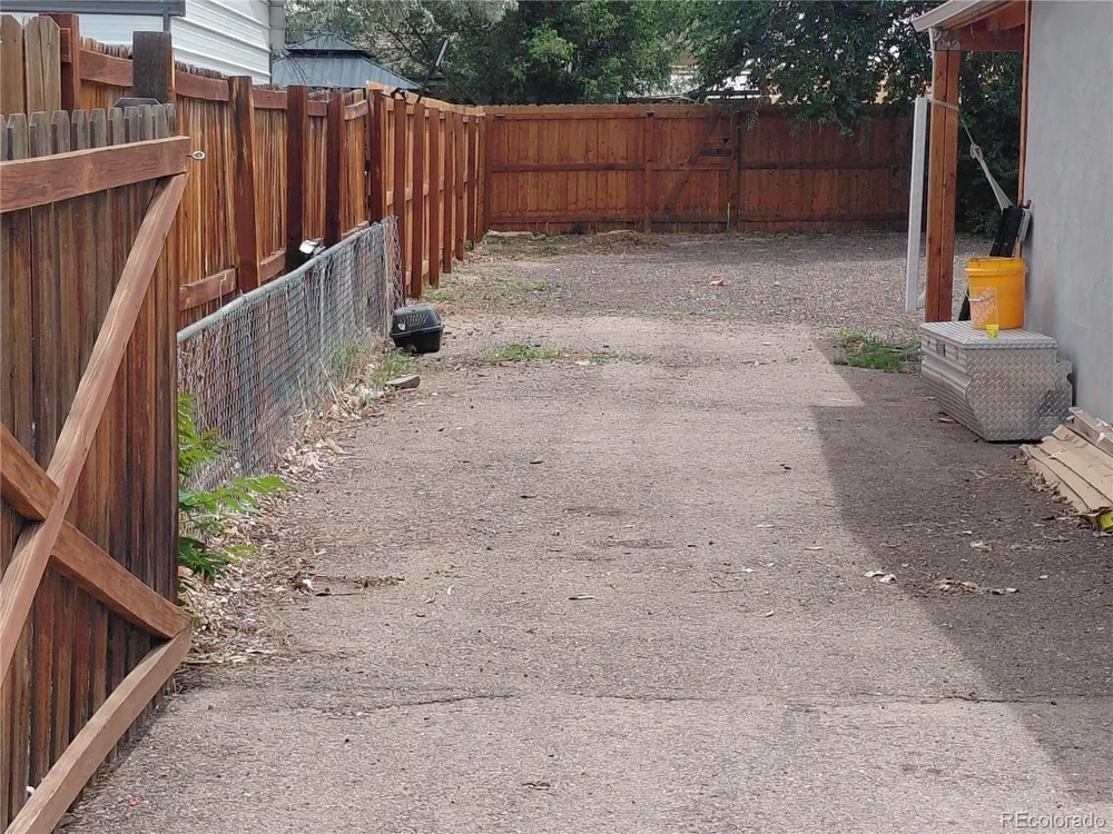318 Ash Street Hudson, CO 80642