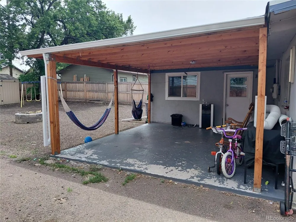 318 Ash Street Hudson, CO 80642