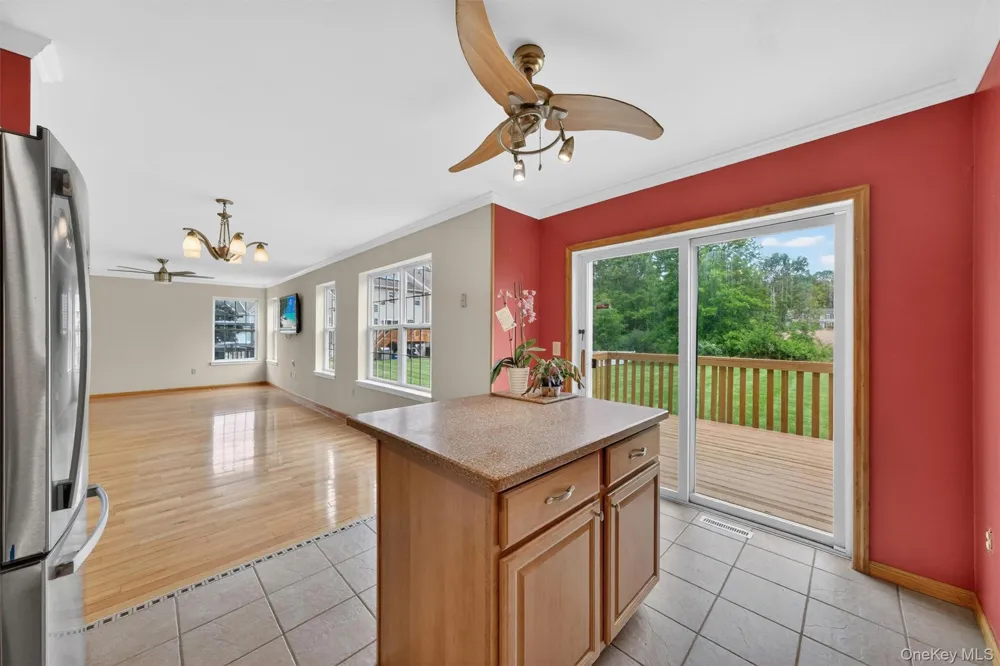16 Woodfield Drive Washingtonville, NY 10992