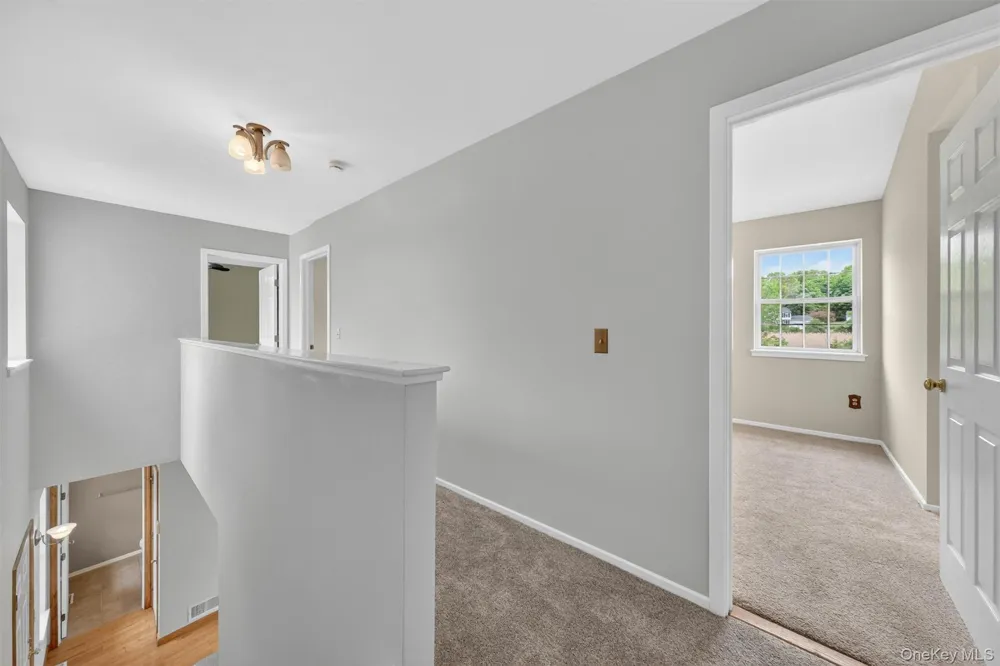 16 Woodfield Drive Washingtonville, NY 10992