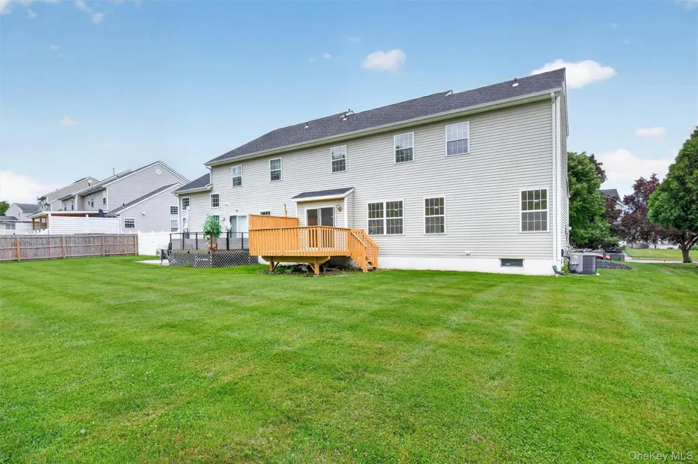 16 Woodfield Drive Washingtonville, NY 10992