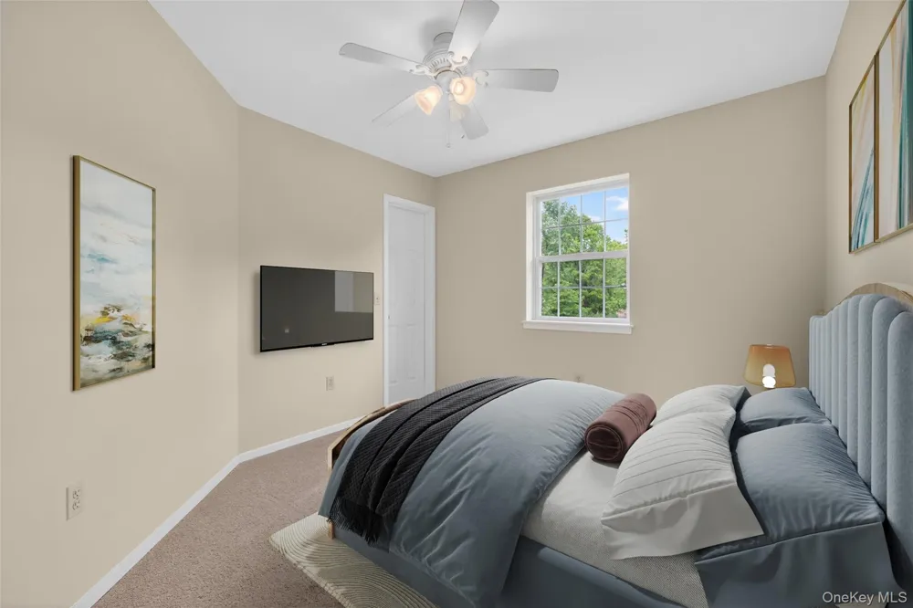 16 Woodfield Drive Washingtonville, NY 10992