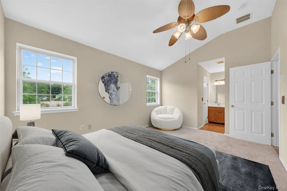 16 Woodfield Drive Washingtonville, NY 10992