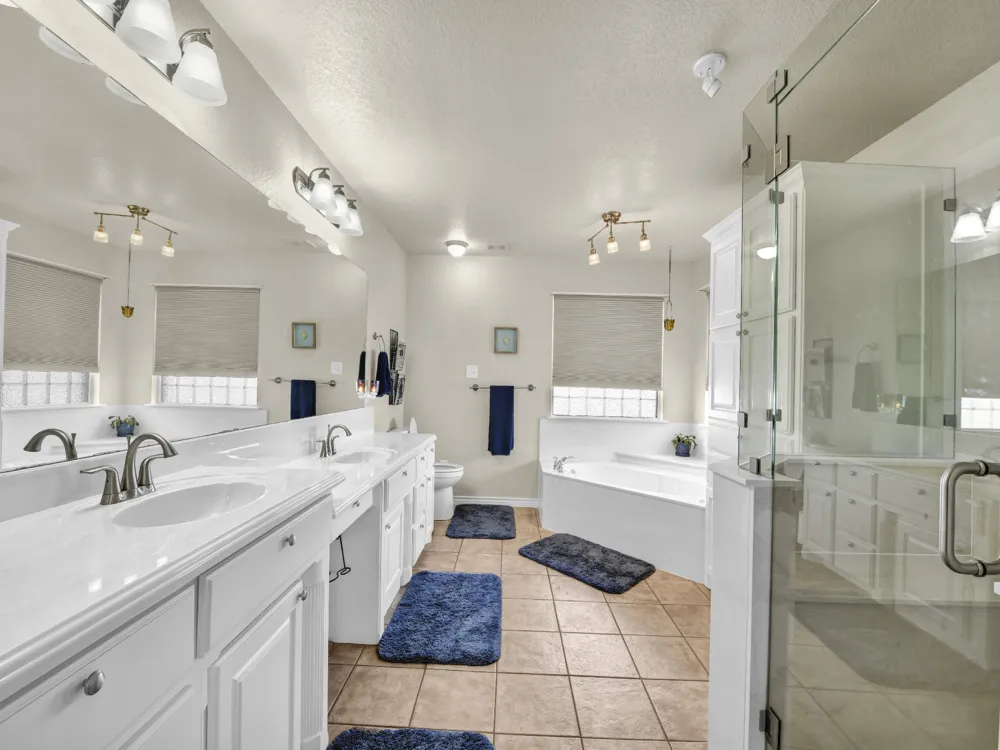 737 County Road 4699 Boyd, TX 76023