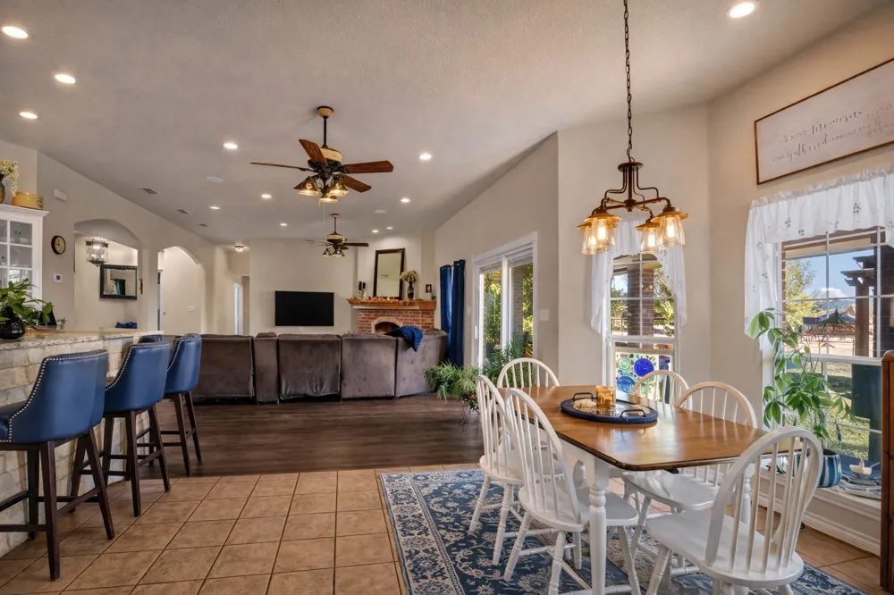 737 County Road 4699 Boyd, TX 76023
