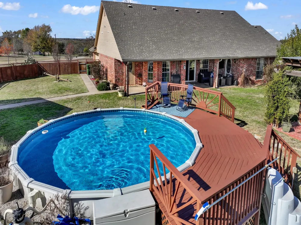 737 County Road 4699 Boyd, TX 76023