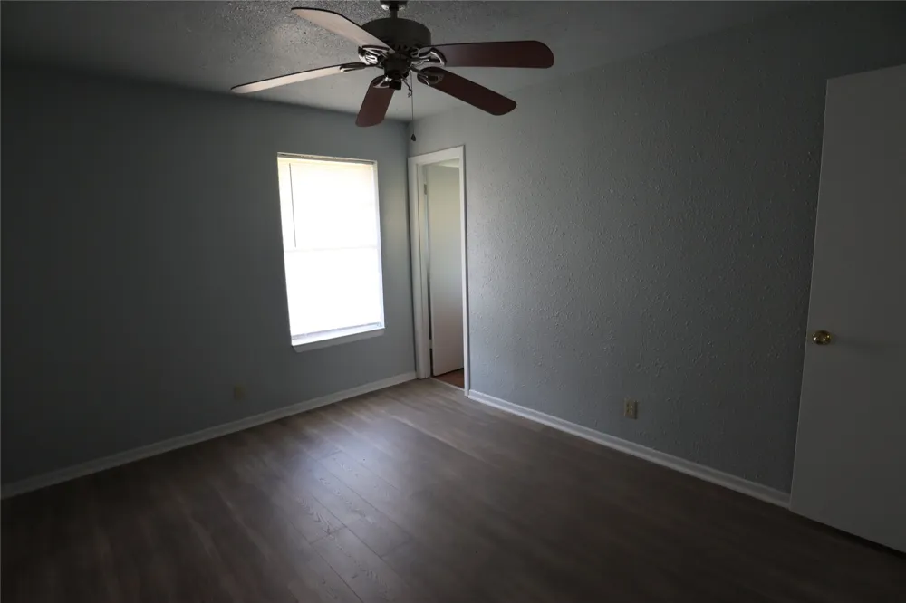 1223 Meadowbrook Street Ranger, TX 76470