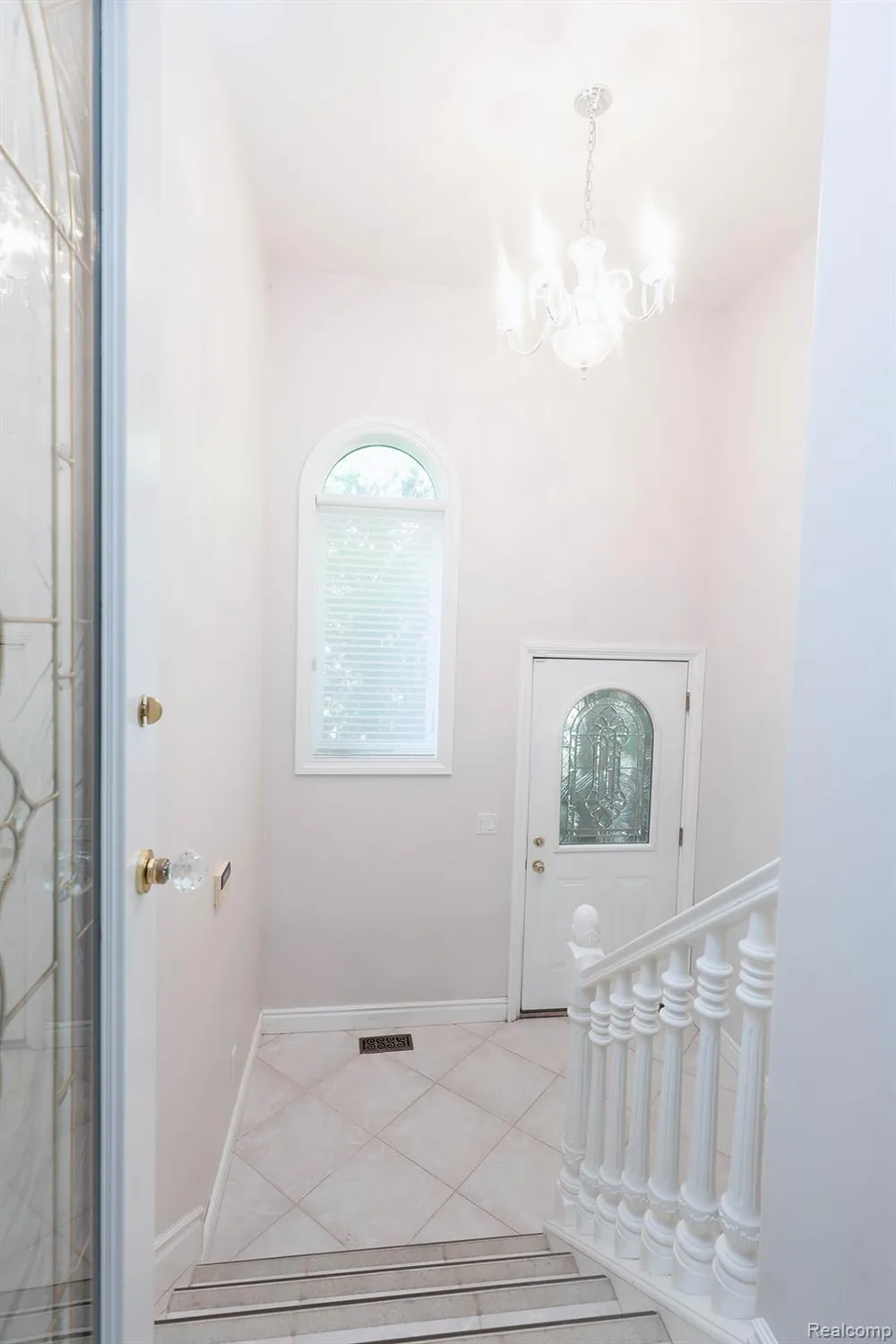 68373 Lake Angela Pointe Richmond City, MI 48062