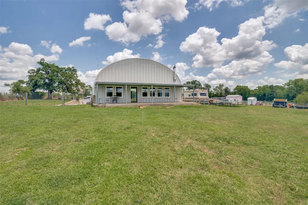 256 VZ County Road 2507 Canton, TX 75103