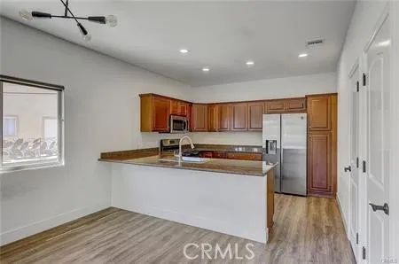 1581 Tustin Avenue Costa Mesa, CA 92627