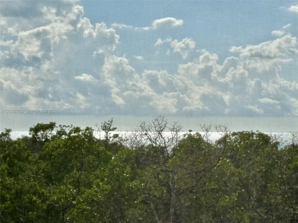 5 Bluebill #403 Naples, FL 34108