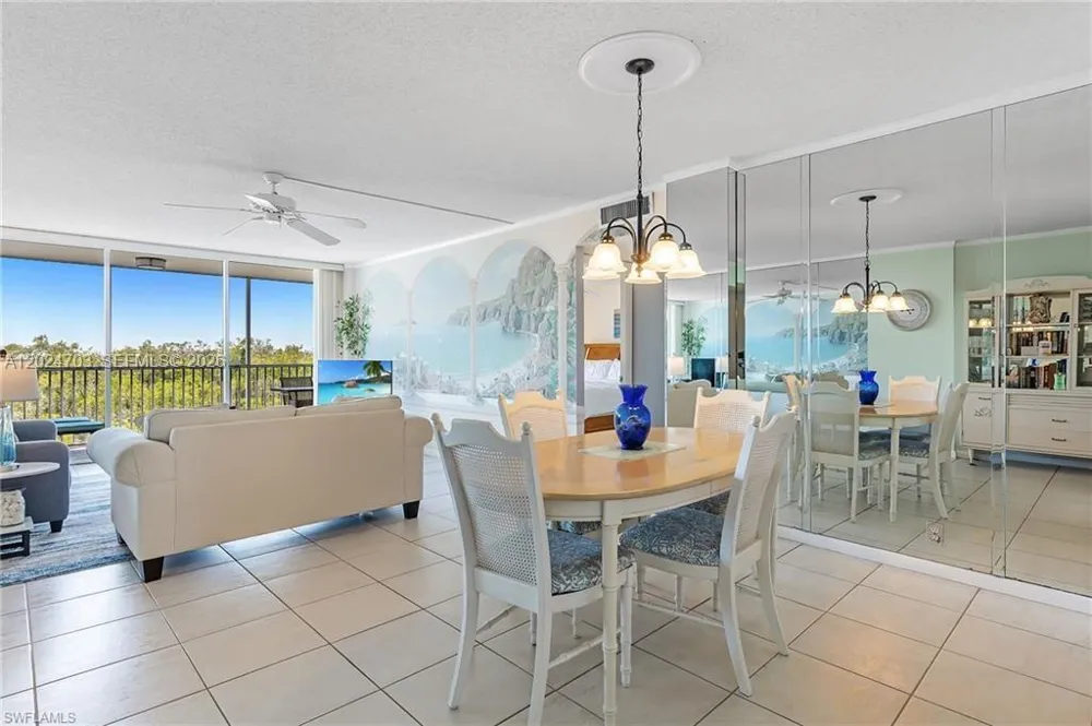 5 Bluebill #403 Naples, FL 34108