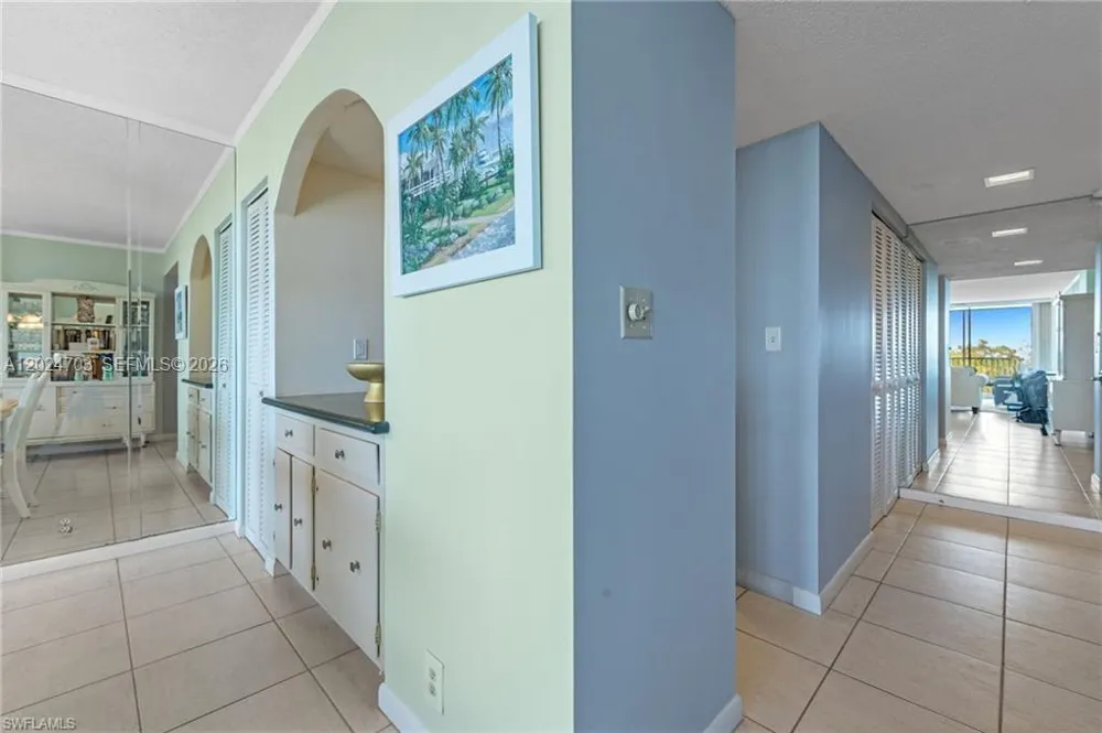 5 Bluebill #403 Naples, FL 34108