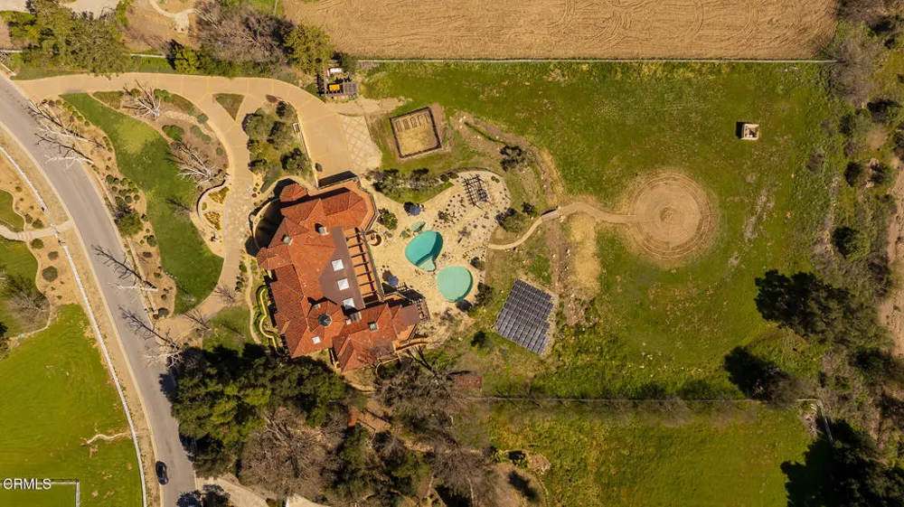 561 Saddle Lane Ojai, CA 93023