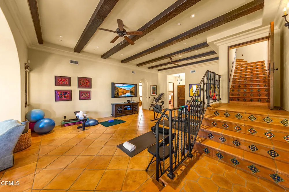 561 Saddle Lane Ojai, CA 93023