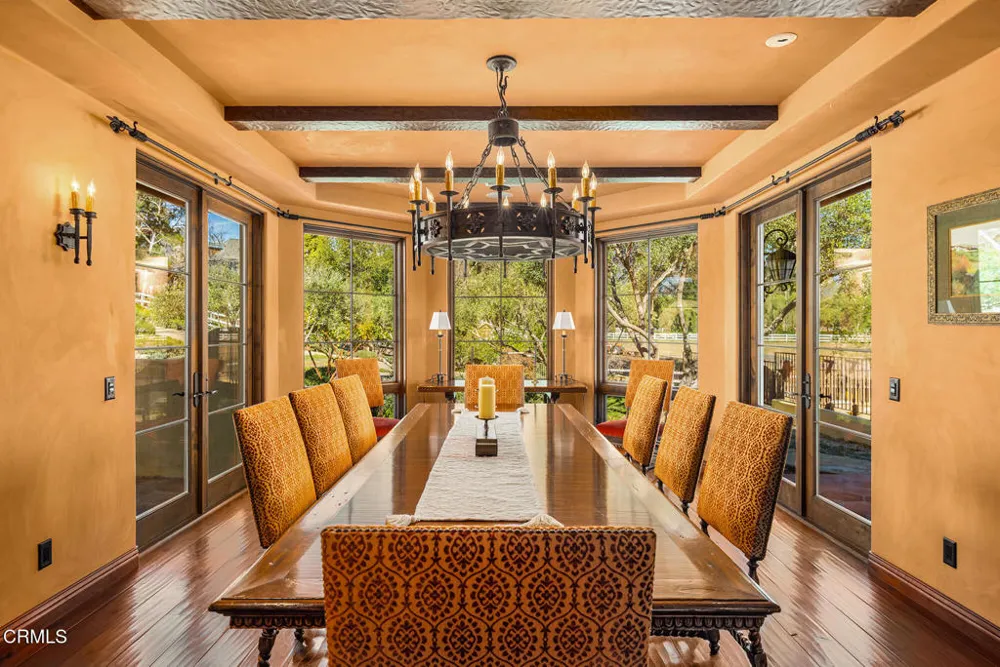 561 Saddle Lane Ojai, CA 93023