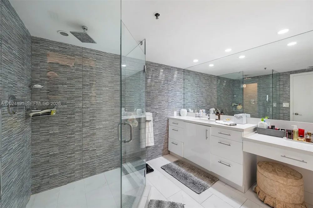 10175 Collins Ave #1505 Bal Harbour, FL 33154