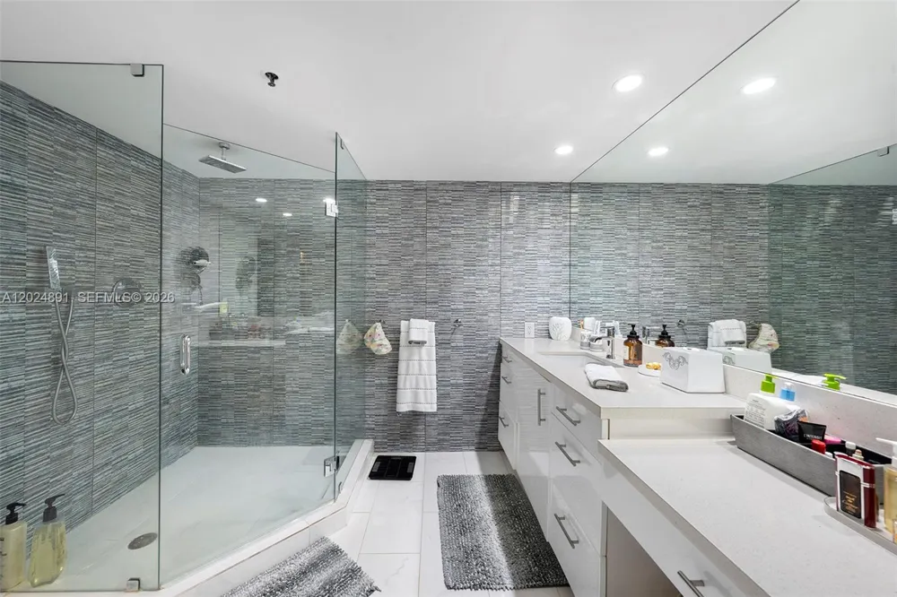 10175 Collins Ave #1505 Bal Harbour, FL 33154