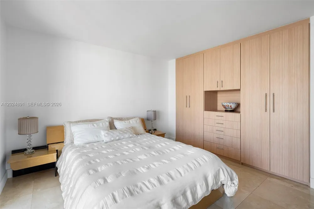 10175 Collins Ave #1505 Bal Harbour, FL 33154