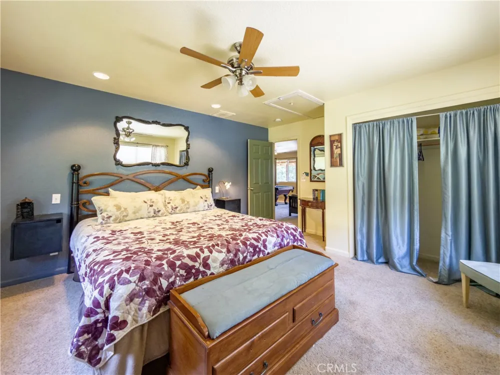 51571 Coyote Ridge Oakhurst, CA 93644