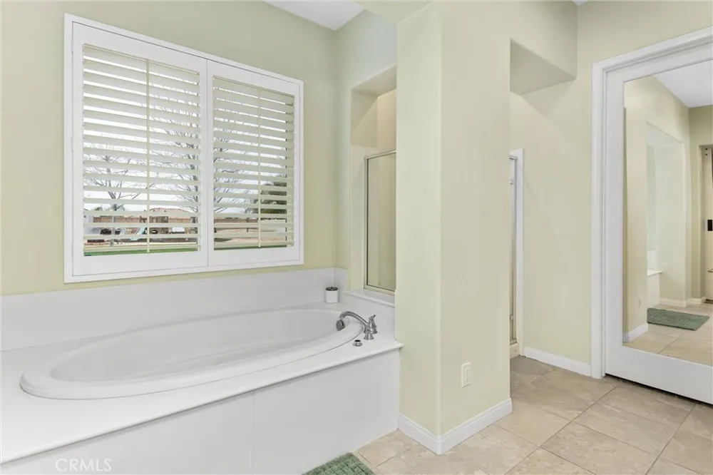 1779 Hannon Cherry Valley, CA 92223