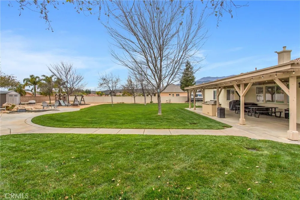 1779 Hannon Cherry Valley, CA 92223