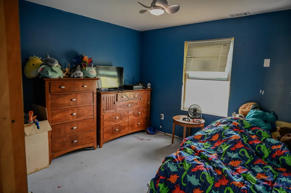 8492 Gibson Avenue Lake, MI 48632