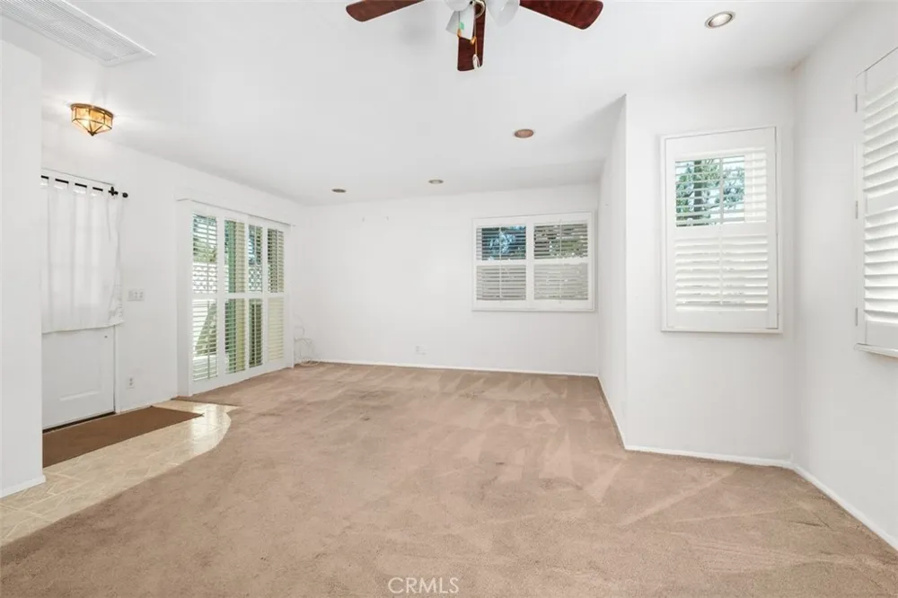 40 Hollyhock Aliso Viejo, CA 92656