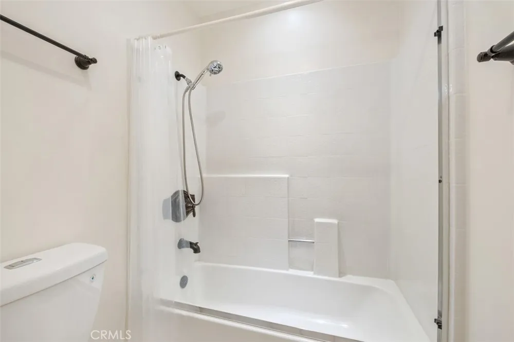 40 Hollyhock Aliso Viejo, CA 92656