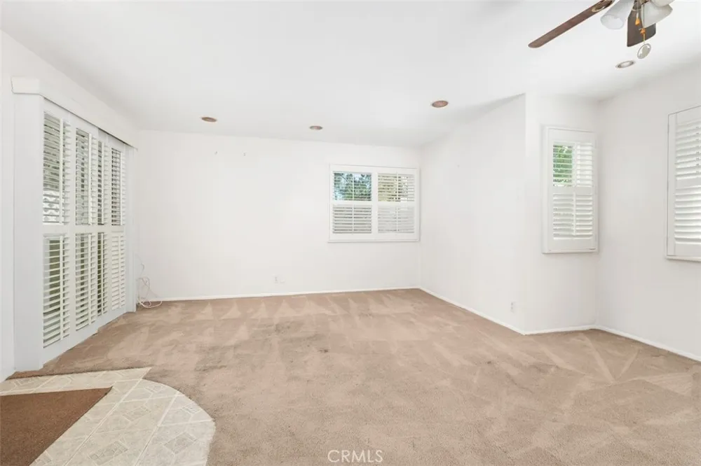 40 Hollyhock Aliso Viejo, CA 92656