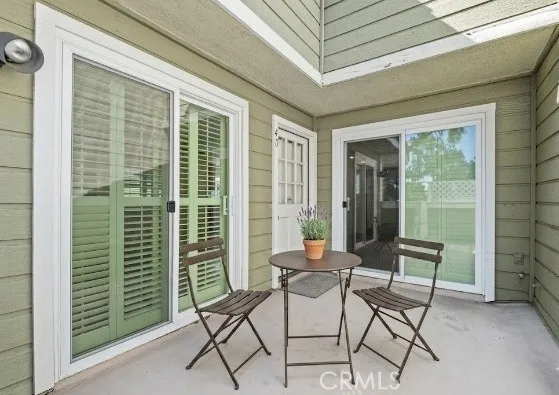 40 Hollyhock Aliso Viejo, CA 92656