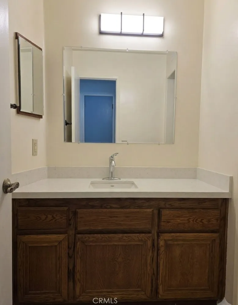 40 Hollyhock Aliso Viejo, CA 92656
