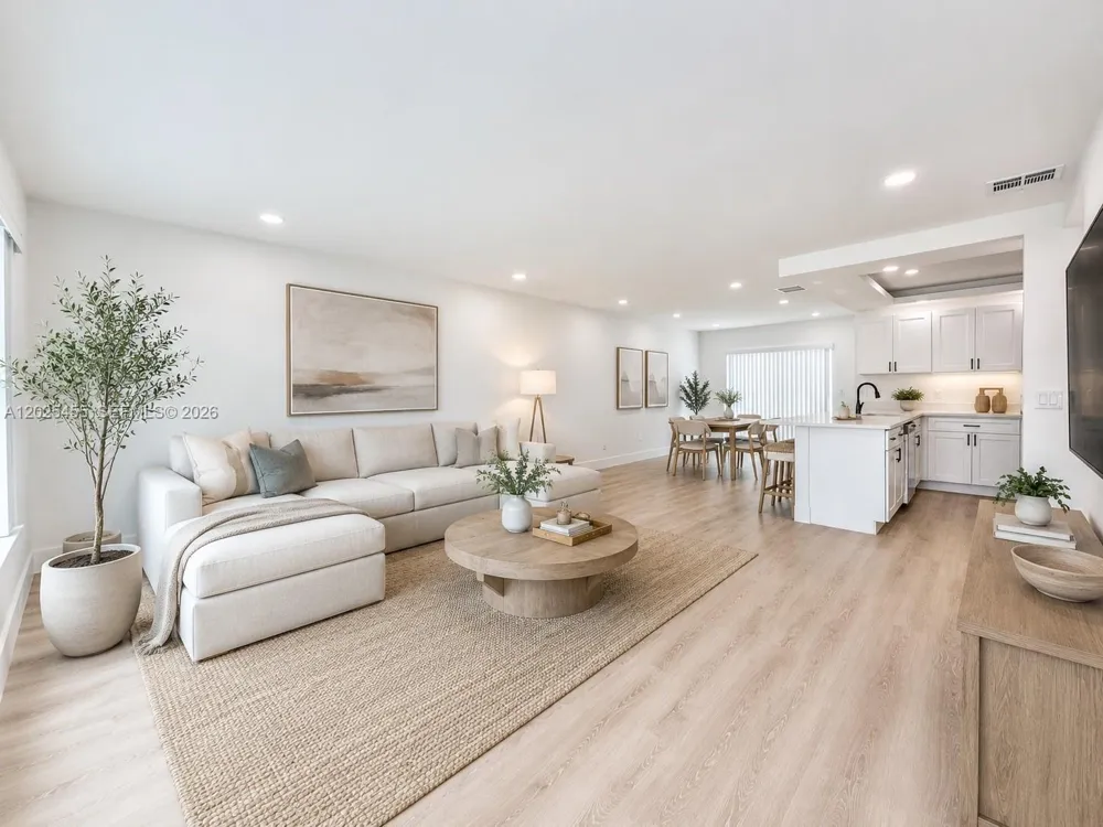 10209 SW 20th Ter Miami, FL 33165