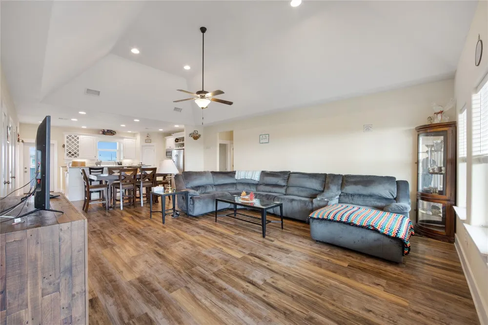 4304 Bolivar Circle Port Bolivar, TX 77650