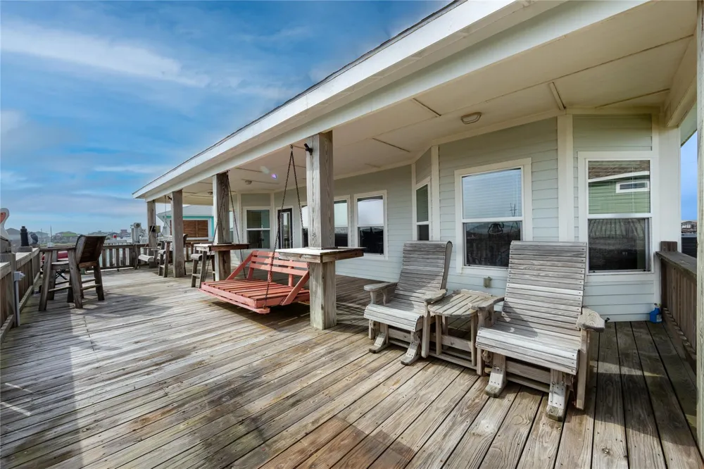 4304 Bolivar Circle Port Bolivar, TX 77650
