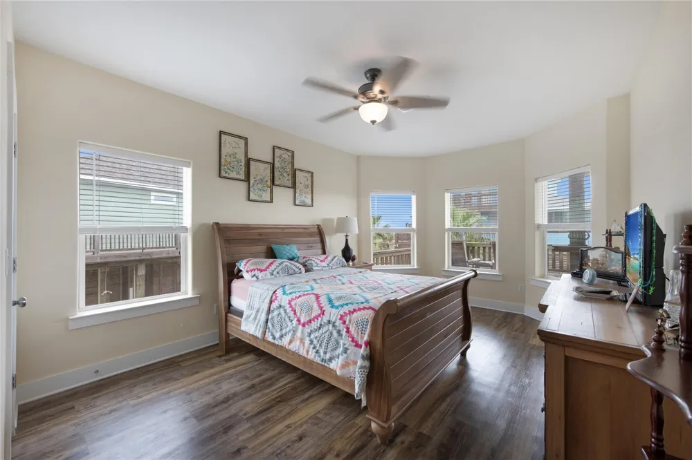 4304 Bolivar Circle Port Bolivar, TX 77650