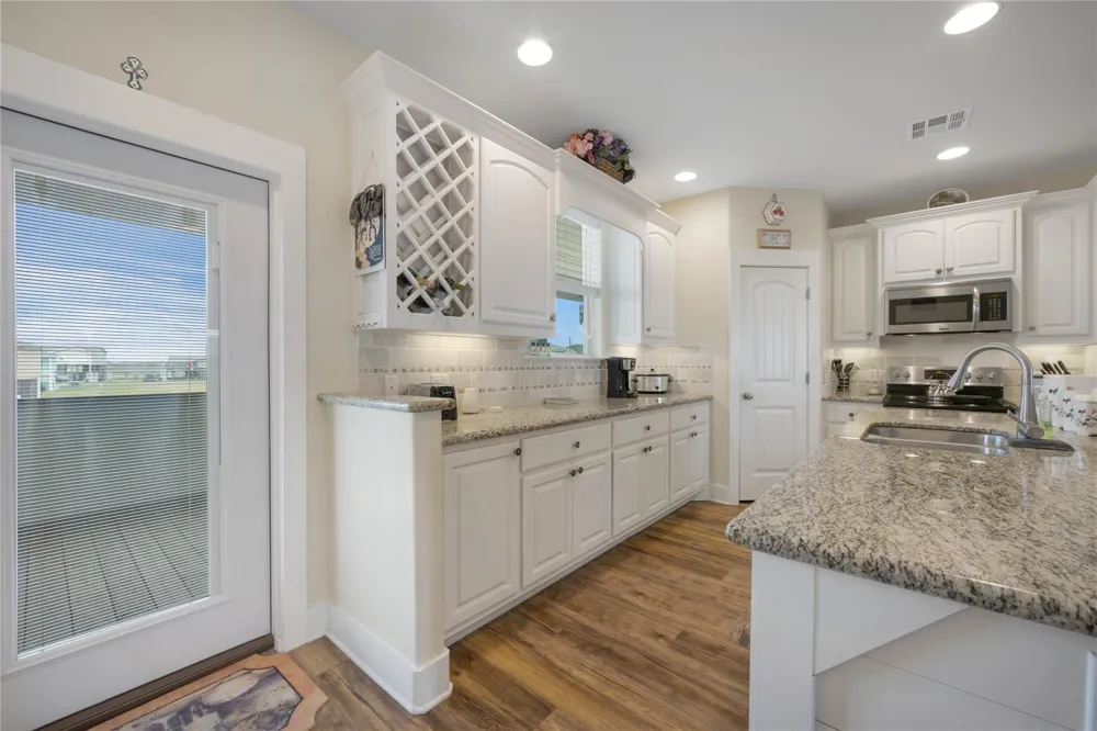 4304 Bolivar Circle Port Bolivar, TX 77650