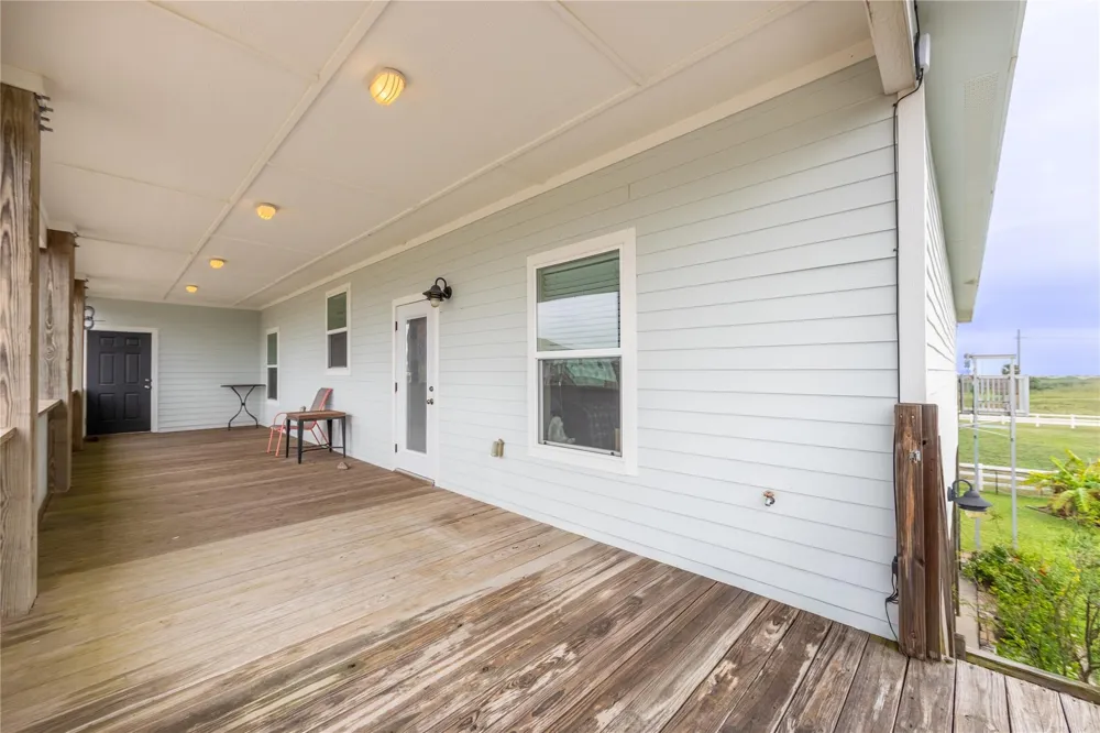4304 Bolivar Circle Port Bolivar, TX 77650