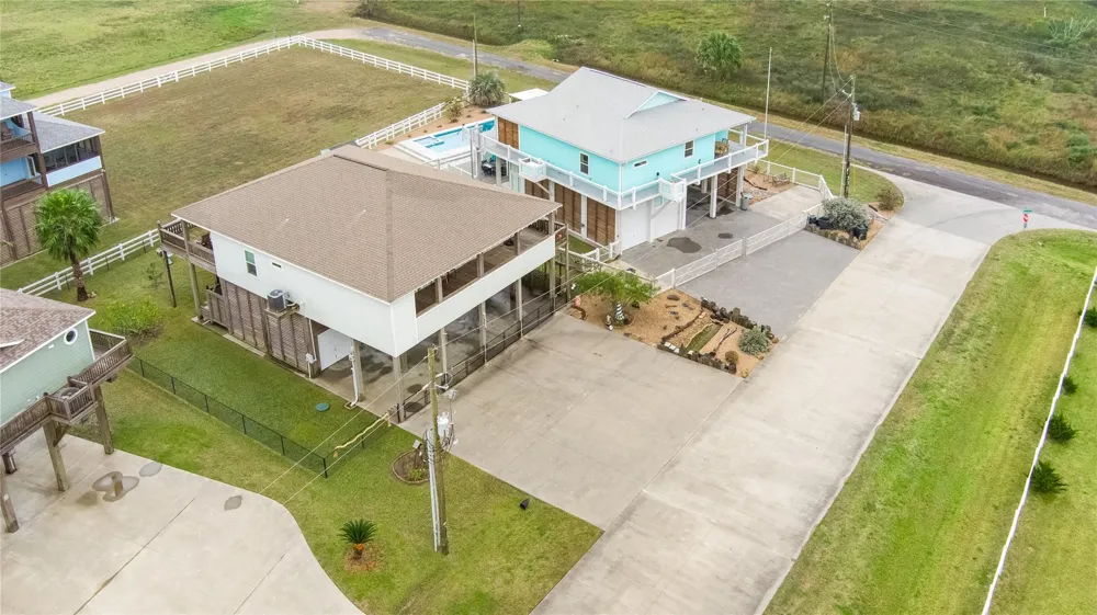 4304 Bolivar Circle Port Bolivar, TX 77650