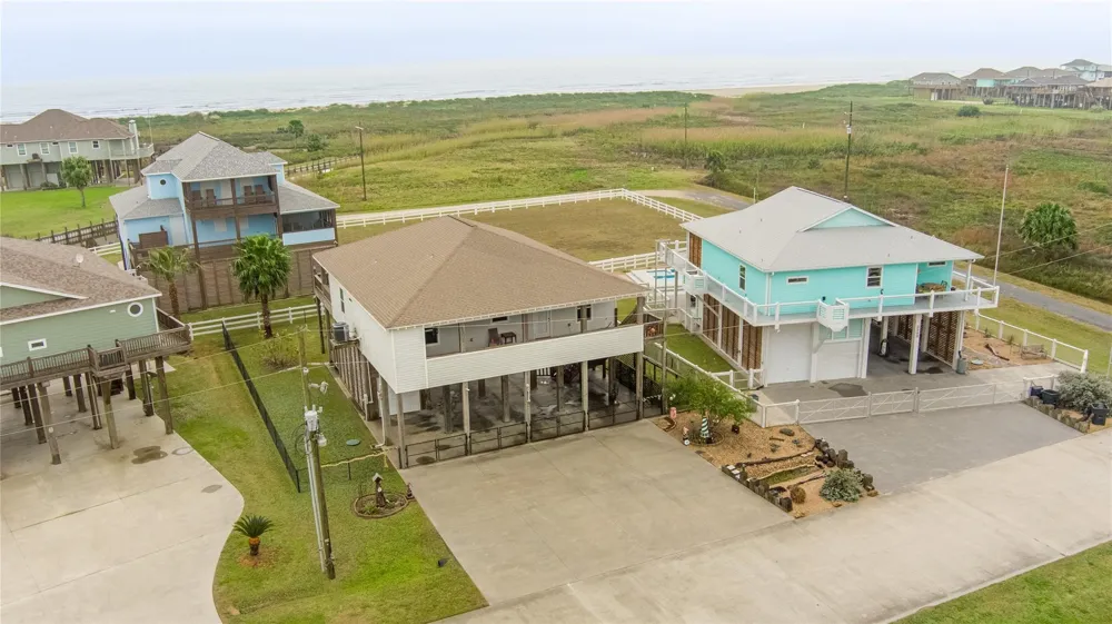 4304 Bolivar Circle Port Bolivar, TX 77650