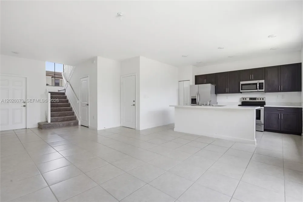 10218 SW 231st Ln Cutler Bay, FL 33190