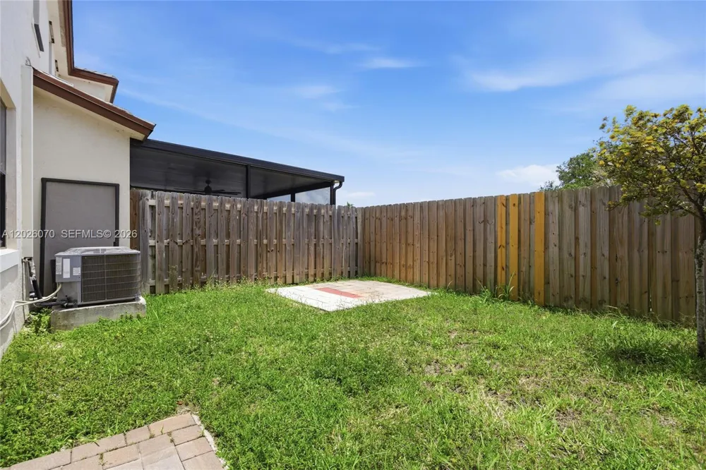 10218 SW 231st Ln Cutler Bay, FL 33190