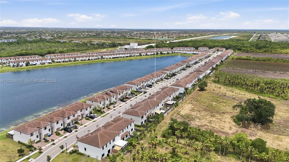 10218 SW 231st Ln Cutler Bay, FL 33190
