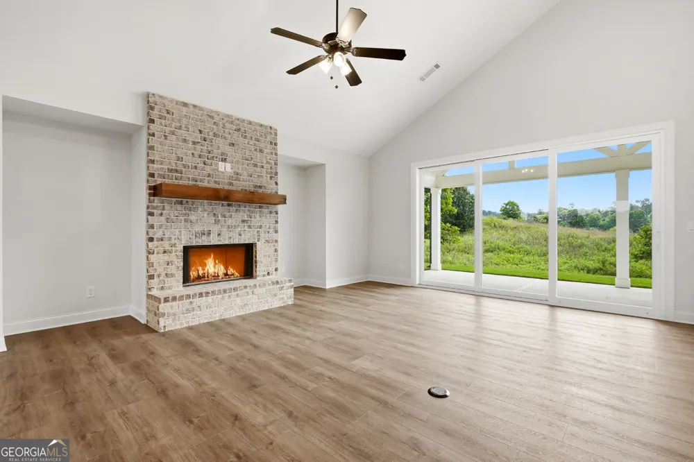 355 Sweetgrass DR Demorest, GA 30535