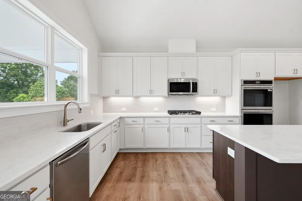 355 Sweetgrass DR Demorest, GA 30535
