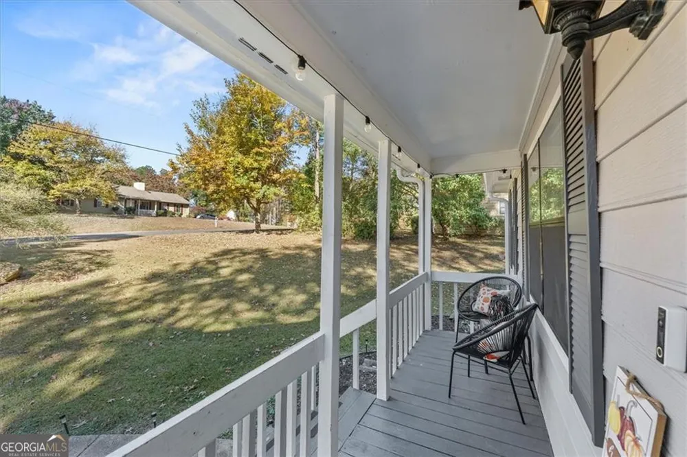 4041 Woodbridge CT Powder Springs, GA 30127